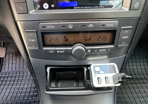 Toyota Avensis cena 23000 przebieg: 245000, rok produkcji 2008 z Gdańsk małe 781